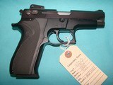 S&W 5904 - 5 of 7