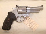 S&W 629-2 - 6 of 11