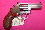 S&W 686-6 - 5 of 10