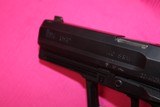 HK USP40 - 5 of 10