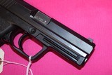 HK USP40 - 7 of 10