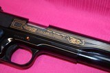 Colt Oscuro Y Oro - 6 of 7