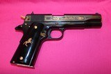 Colt Oscuro Y Oro - 5 of 7