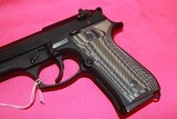 Beretta 92 w/threaded brl - 3 of 8