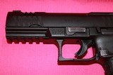 Walther WMP 22 Magnum - 2 of 9