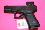 Glock 19 MOS 8 - 1 of 4