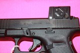 Glock 19 MOS 8 - 2 of 4