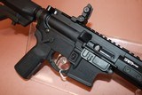 Springfield Saint Victor 9MM - 2 of 9