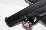 Glock 19 GenV - 2 of 7
