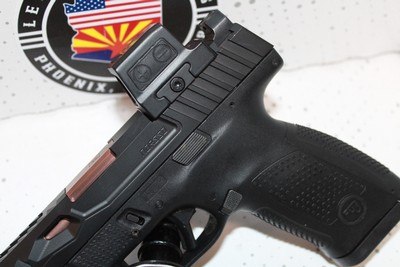 CZ P10C Custom - Image 3 of 9