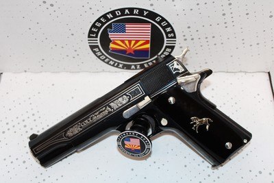 Colt Oscuro Y Plata 38