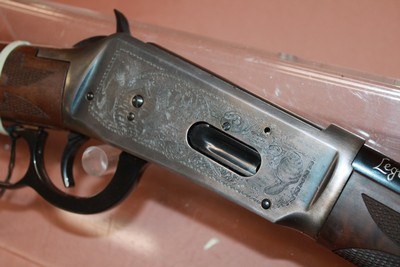Winchester 1894 Legendary Frontiersmen 38-55 - Image 3 of 18