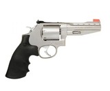 Smith & Wesson 686 Performance Center, Double Action 357 Magnum, 4" Vent Rib Barrel 6Rd 11759 - 1 of 1