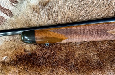 Deluxe Grade Kimber of Oregon LEFT HAND Custom Classic .17MachIV - Image 5 of 9