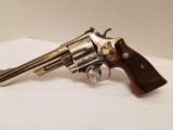 Smith and Wesson 29-3 1986 nickel 44 mag - 1 of 15