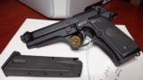 Beretta 92FS 9mm Excellent Condition! - 2 of 10