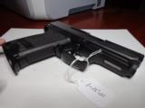 Heckler and Koch P2000 SK 40S&W - 4 of 5