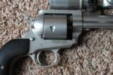 Freedom Arms model 252 (83) varmint class 22LR/Mag with Leupold & options in Box - 2 of 7