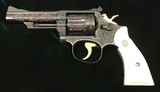 S&W Mod 19-2, Engraved / Ivory / Gold Inlay / Gold Plated, Un-Fired, c.1967 - 11 of 20