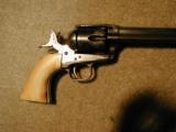 HIGH CONDITION SINGLE ACTION ARMY .44-40 ETCHED PANEL 7 1/2