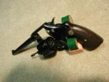 VERY RARE EARLY FIRST STYLE .22 LONG RIFLE OFFICIAL POLICE REVOLVER, c.1930 - 6 of 7