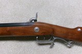 SCARCE THOMPSON-CENTER HAWKEN COUGAR PERCUSSION RIFLE IN RARE .45 CALIBER - 4 of 23