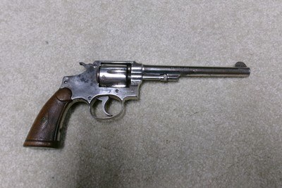 UNUSUAL S&W .32 REGULATION POLICE WITH RARE 6” BARREL AND FACTORY NICKEL, 1925-26 - Image 2 of 14