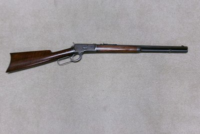 RARE SPECIAL ORDER MODEL ‘92 .44-40 20” OCT. SHORT RIFLE, FANCY WALNUT, MADE 1929