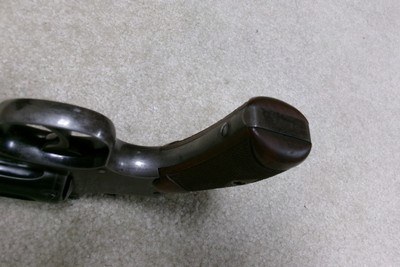 SPECIAL FEATURES, POSSIBLY 1 OF ONLY 2 TARGET 1905 .32-20 HAND EJECTOR 1st CH., LETTER - Image 8 of 14