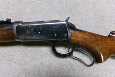RARE PRE-WAR MODEL 64 20” CARBINE, .30 WCF, #1095XXX, MADE 1935 - Image 4 of 20