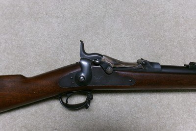  UNISSUED CONDITION 1884 TRAPDOOR SPRINGFIELD, .45-70 RIFLE,SHARP 1886 CARTOUCHE - Image 3 of 25