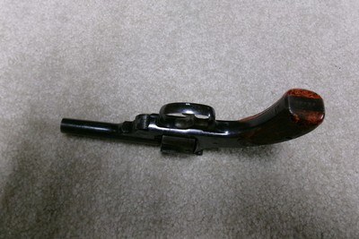 EARLY ANTIQUE S&W .32 DOUBLE ACTION 4TH MODEL, MOTTLED RED GRIPS, #65XXX, MADE 1880s - Image 6 of 15