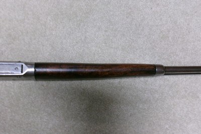 1894 SPECIAL ORDER FULL FANCY DELUXE OCTAGON RIFLE, .32 W.S., #464XXX, MADE 1910 - Image 15 of 20