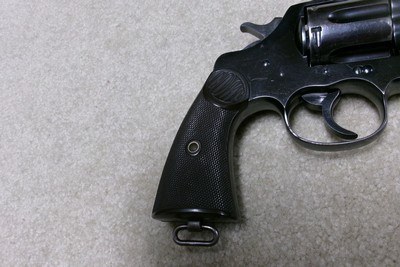 VERY FINE NEW SERVICE REVOLVER IN .45 COLT WITH 5 1/2” BARREL, #113XXX, MADE 1916 - Image 12 of 15
