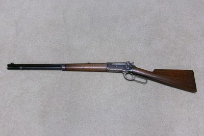 UNUSUAL 1886 SPECIAL ORDER EXTRA LIGHT .33 WCF WITH FULL MAGAZINE, SPECIAL SIGHTS - Image 2 of 21