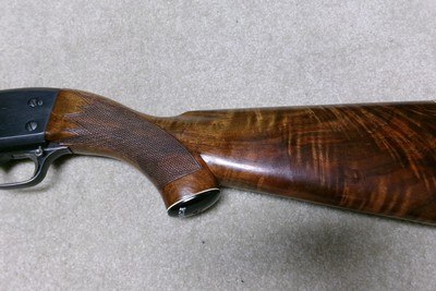EXTREMELY RARE FANCY WALNUT ITHACA M- 37 FEATHERLIGHT 12 GA. SKEET GUN, 26” IMP. CYL - Image 12 of 21