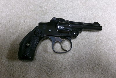 LIKE NEW, ONE OF THE LAST MADE, DEPRESSION ERA BLUE FINISH S&W .32 SAFETY HAMMERLESS - Image 2 of 6