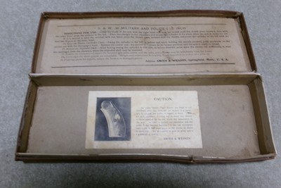 EARLY MODEL 1905 1st CHANGE M & P, WITH BOX, TARGETS ETC., #122XXX, ONLY MADE 1906-1909 - Image 14 of 17
