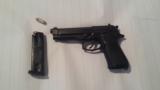 Beretta 9mm Parabellum Double action - 5 of 14