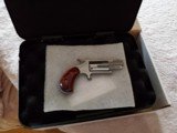 North American Arms 22 magnum - 2 of 4