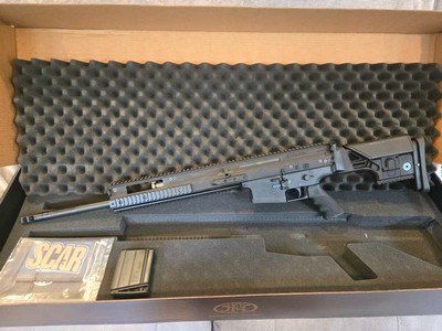 FN SCAR 20S NRCH 6.5 CREEDMOOR BLK 38-100542-2 LIMITED RARE NEW - Image 1 of 3