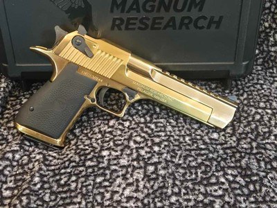 MAGNUM RESEARCH Desert Eagle 50 AE Zirconium Nitride GOLD DE50ZNBK NEW RARE - Image 4 of 9