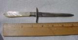 Lady’s Sheffield made garter knife with lovely mother of pearl handle, German silver furnished - 1 of 9