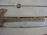 Antique American Indian Iron Pipe Tomahawk with very old (if not original) handle. - 8 of 9
