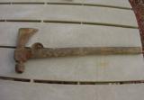 Antique American Indian Iron Pipe Tomahawk with very old (if not original) handle. - 2 of 9