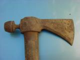 Antique American Indian Iron Pipe Tomahawk with very old (if not original) handle. - 4 of 9