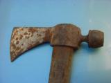 Antique American Indian Iron Pipe Tomahawk with very old (if not original) handle. - 3 of 9