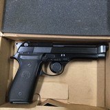 Beretta 92FS 9x19 - 6 of 8