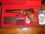 1963 BROWNING MEDALIST 22 TARGET PISTOL - 1 of 14