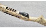 Benelli Cordoba Camo in 12 Gauge - 3 of 9